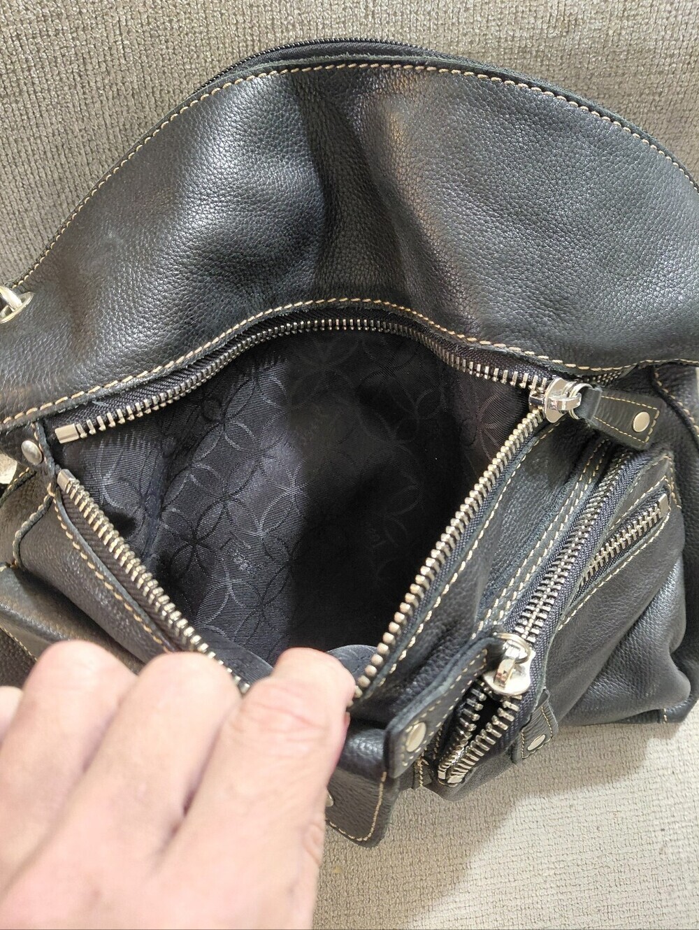 Fossil Black Leather Messenger Crossbody Shoulder Bag - Picture 10 of 13